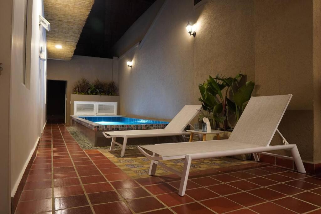 Nueva En San Antonio Cali, La Casa De Tona Villa Bagian luar foto