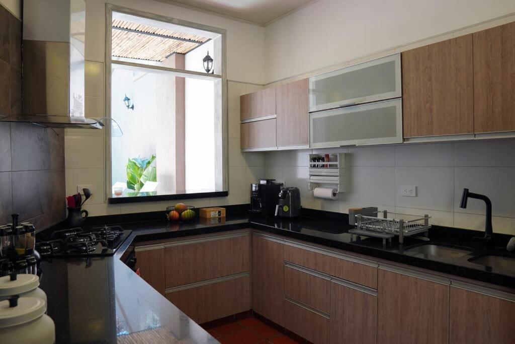 Nueva En San Antonio Cali, La Casa De Tona Villa Bagian luar foto